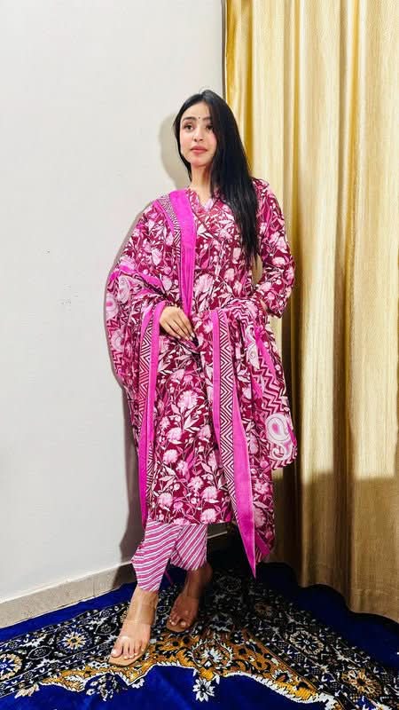 Readymade Kurta Pant Dupatta - DESIGN 119 - VASTRA COLLECTIONVASTRA COLLECTION